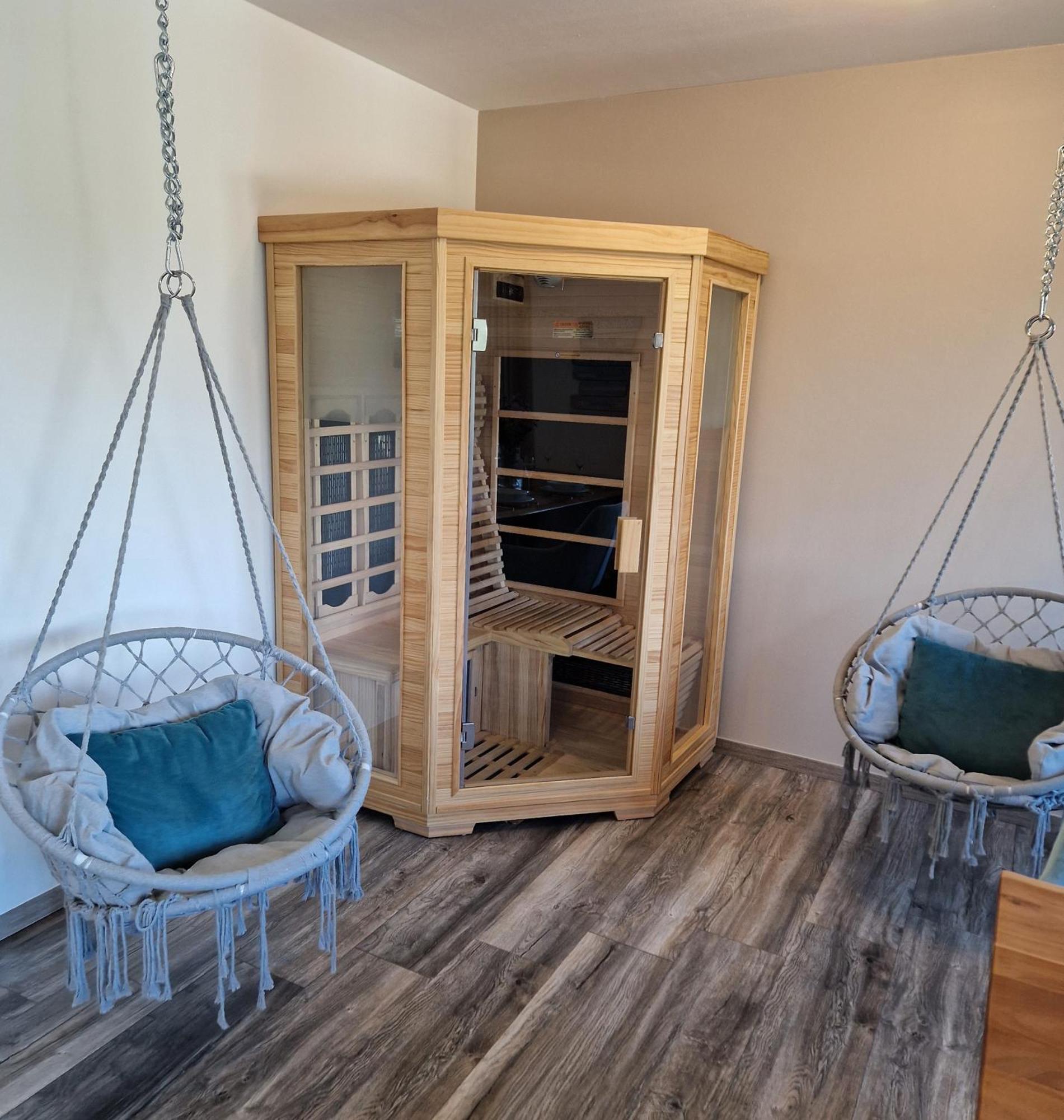 Moderne Wohnung Mit Sauna زولبيتش المظهر الخارجي الصورة